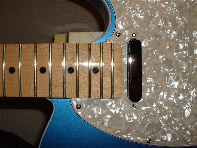 125-Install-Pickguard.JPG